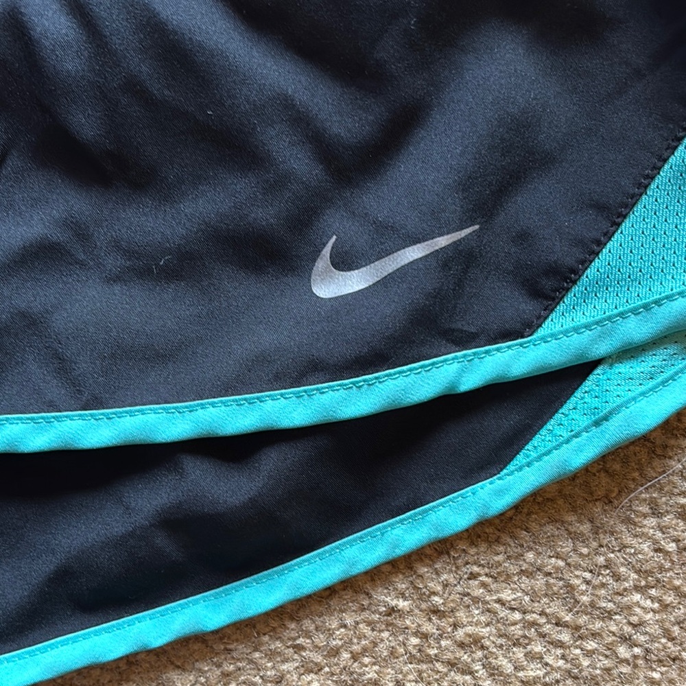 Nike Women's Black and Blue Running Shorts - Picture 2 of 4